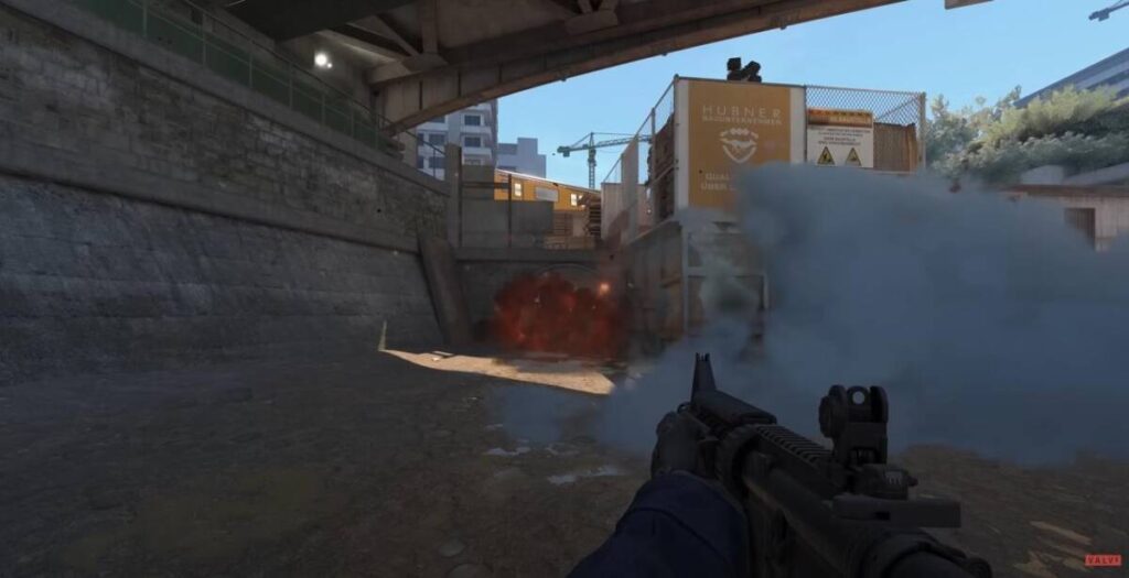 카운터 스트라이크 2 연막탄 작용하는 모습